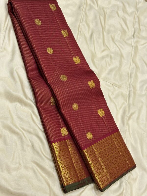 kanchipattu saree