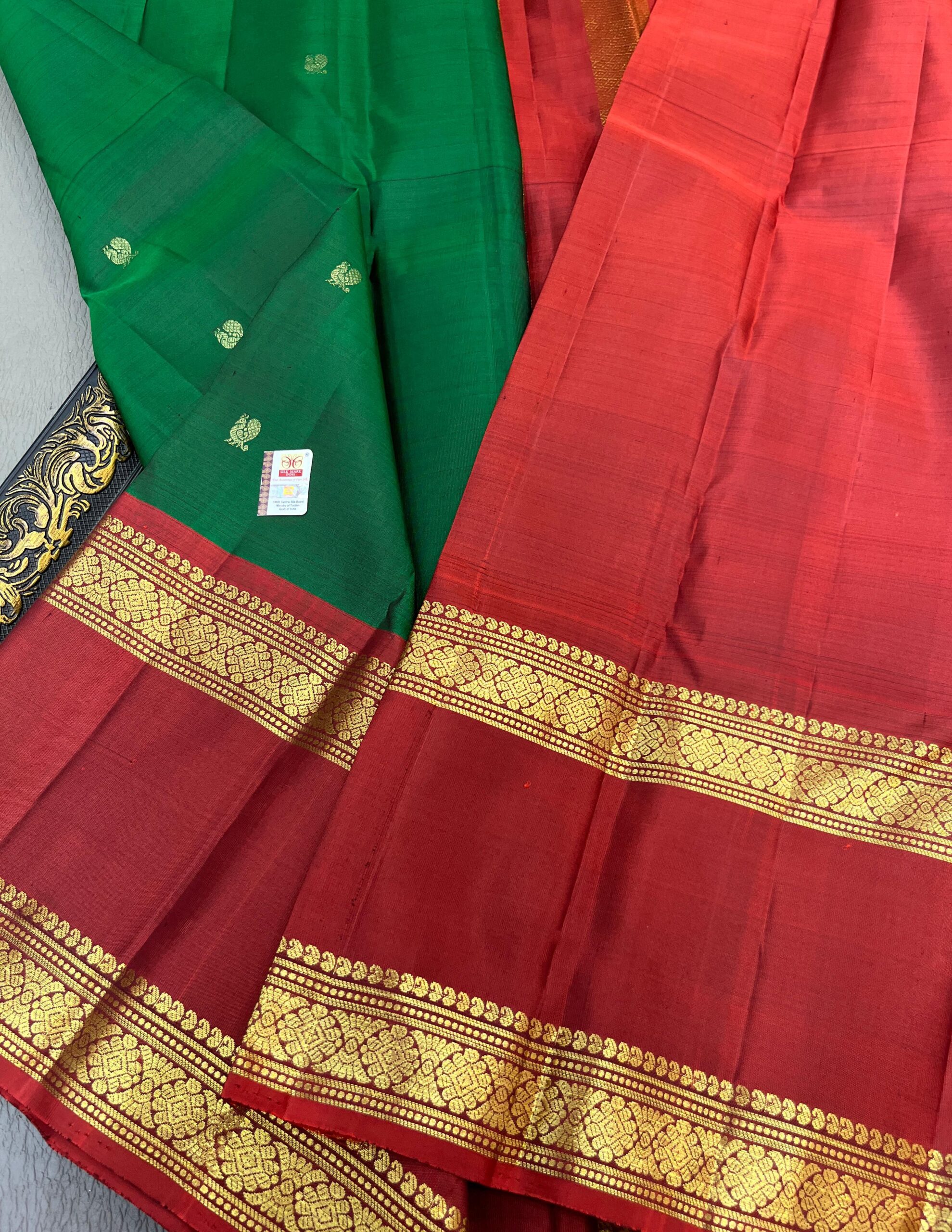 kanchipattu saree